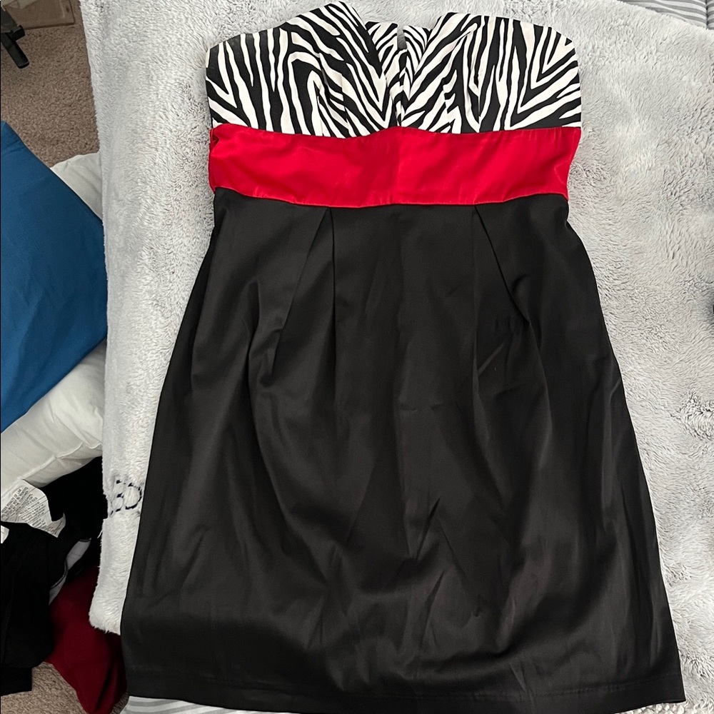 Wishes Wishes Wishes Zebra Print Strapless Dress in Black and Red